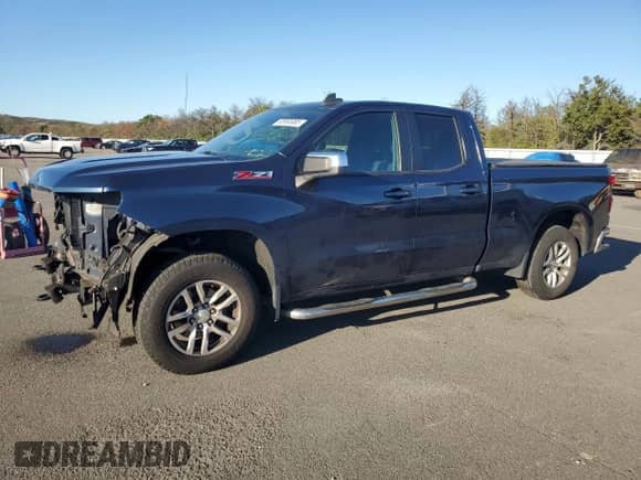 2020 Chevrolet Silverado 1500 LT with VIN 1GCRYDED3LZ338804, listed as a Copart auction lot 83993085 with 92,618 mi miles and Salvage title. Bid and sale history available at DreamBid. Image 1.