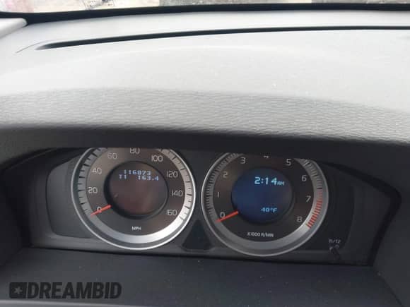 2013 Volvo S60 T5 с VIN YV1612FHXD2186540, выставлен на аукционе IAAI как лот 41428794 с пробегом 116 873 миль миль и . История ставок и продаж доступна на DreamBid. Изображение 7.