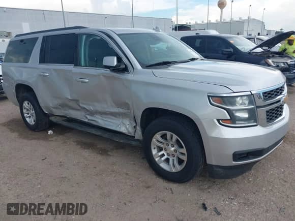 2020 Chevrolet Suburban LT с VIN 1GNSKHKC0LR285945, выставлен на аукционе IAAI как лот 42622819 с пробегом 39 764 миль миль и . История ставок и продаж доступна на DreamBid. Изображение 1.