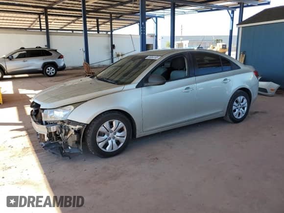 2013 Chevrolet Cruze LS with VIN 1G1PA5SH8D7156255, listed as a Copart auction lot 86858155 with 133,844 mi miles and Salvage title. Bid and sale history available at DreamBid. Image 1.