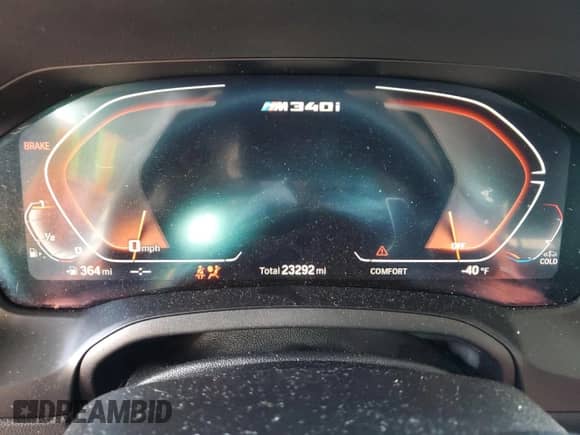 2022 BMW 3 Series M340i z VIN 3MW5U7J0XN8C39888, wystawiony jako Copart lot #82389045 z przebiegiem 23 292 mil mil oraz Szkoda całkowita • Salvage title. Historia ofert i sprzedaży dostępna na DreamBid. Obrazek 9.