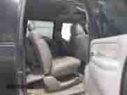 1997 Chevrolet Suburban с VIN 3GNEC16R6VG177641, выставлен на аукционе IAAI как лот 42146780 с пробегом 263 676 миль миль и . История ставок и продаж доступна на DreamBid. Изображение 8.