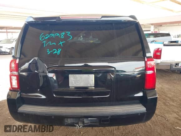2015 Chevrolet Tahoe Commercial with VIN 1GNLC2EC0FR629983, listed as a IAAI auction lot 41917584 with 111,461 mi miles and . Bid and sale history available at DreamBid. Image 16.