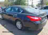 2016 Nissan Altima SR z VIN 1N4AL3AP6GC120408, wystawiony jako IAAI lot #42945864 z przebiegiem 114 915 mil mil oraz . Historia ofert i sprzedaży dostępna na DreamBid. Obrazek 3.