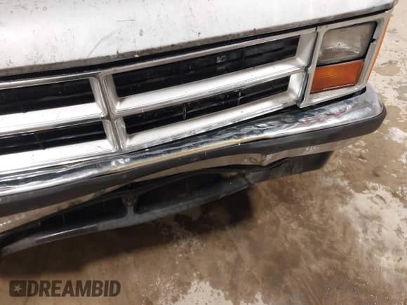 1988 Dodge Dakota with VIN 1B7GR14X1JS649622, listed as a IAAI auction lot 42052513 with 171,724 mi miles and . Bid and sale history available at DreamBid. Image 6.