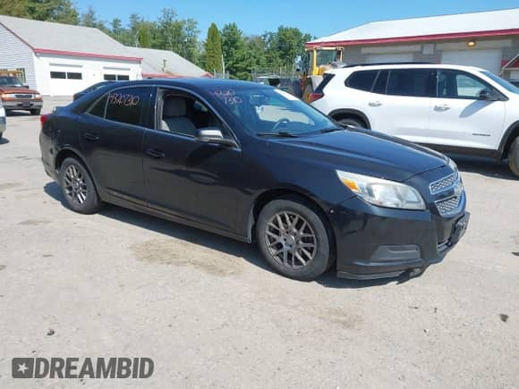 2013 Chevrolet Malibu LS with VIN 1G11B5SA5DF319147, listed as a IAAI auction lot 43207310 with 129,611 mi miles and . Bid and sale history available at DreamBid. Image 1.
