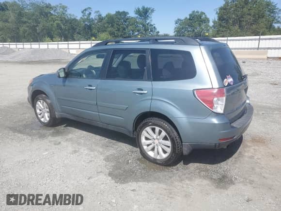 2013 Subaru Forester X Limited z VIN JF2SHAFC9DH413830, wystawiony jako Copart lot #61858345 z przebiegiem 145 162 mil mil oraz Szkoda całkowita • Salvage title. Historia ofert i sprzedaży dostępna na DreamBid. Obrazek 2.