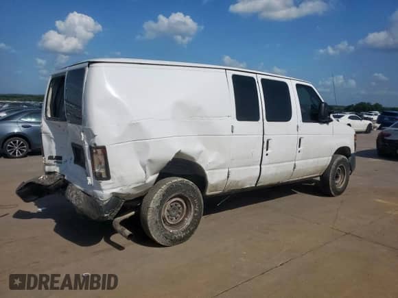 2013 Ford Econoline Cargo Commercial with VIN 1FTNE2EL4DDB28259, listed as a Copart auction lot 61208275 with 216,758 mi miles and Salvage title. Bid and sale history available at DreamBid. Image 3.