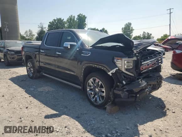 2023 GMC Sierra 1500 Denali z VIN 3GTUUGED7PG111838, wystawiony jako Copart lot #63683155 z przebiegiem Nie podano mil oraz Czysty tytuł • Clean title. Historia ofert i sprzedaży dostępna na DreamBid. Obrazek 4.