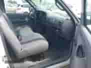 2001 Dodge 2500 z VIN 3B7KC26Z71M561148, wystawiony jako IAAI lot #43248154 z przebiegiem 179 168 mil mil oraz . Historia ofert i sprzedaży dostępna na DreamBid. Obrazek 5.