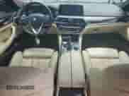2019 BMW 5 Series 540i xDrive z VIN WBAJE7C5XKWD55540, wystawiony jako Copart lot #63302835 z przebiegiem 123 219 mil mil oraz Szkoda całkowita • Salvage title. Historia ofert i sprzedaży dostępna na DreamBid. Obrazek 8.