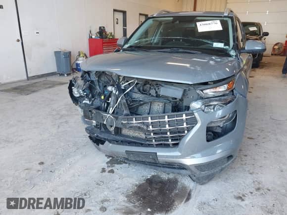 2020 Hyundai Venue SEL with VIN KMHRC8A37LU017330, listed as a IAAI auction lot 43068776 with 96,344 mi miles and . Bid and sale history available at DreamBid. Image 6.