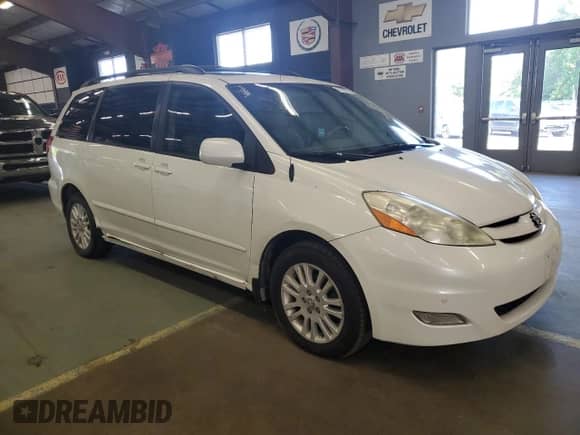 2010 Toyota Sienna XLE с VIN 5TDDK4CC7AS029499, выставлен на аукционе Copart как лот 67858935 с пробегом 227 184 миль миль и Чистый • Clean title. История ставок и продаж доступна на DreamBid. Изображение 4.