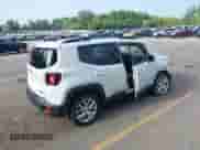 2017 Jeep Renegade Latitude с VIN ZACCJABB3HPE48978, выставлен на аукционе IAAI как лот 42988398 с пробегом 122 734 миль миль и . История ставок и продаж доступна на DreamBid. Изображение 4.