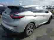 2019 Nissan Murano SV z VIN 5N1AZ2MJ5KN125585, wystawiony jako IAAI lot #43327105 z przebiegiem 157 618 mil mil oraz . Historia ofert i sprzedaży dostępna na DreamBid. Obrazek 4.