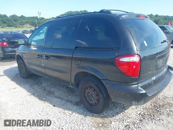 2004 Dodge Caravan SXT with VIN 1D4GP45R44B534964, listed as a IAAI auction lot 42940911 with 199,079 mi miles and . Bid and sale history available at DreamBid. Image 3.