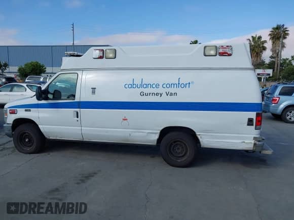 2011 Ford Econoline Cargo Commercial with VIN 1FDSS3EL8BDB29523, listed as a IAAI auction lot 42516889 with 453,588 mi miles and . Bid and sale history available at DreamBid. Image 14.