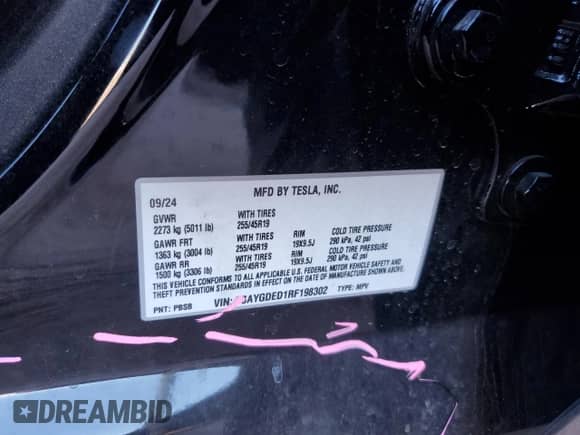 2024 Tesla Model Y с VIN 7SAYGDED1RF198302, выставлен на аукционе Copart как лот 83856115 с пробегом 12 875 миль миль и Списание • Salvage title. История ставок и продаж доступна на DreamBid. Изображение 14.