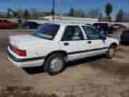1994 Chevrolet Corsica с VIN 1G1LD55MXRY252632, выставлен на аукционе Copart как лот 45009124 с пробегом 56 513 миль миль и Списание • Salvage title. История ставок и продаж доступна на DreamBid. Изображение 3.