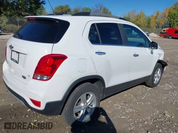2020 Chevrolet Trax LT z VIN KL7CJPSB1LB033273, wystawiony jako IAAI lot #43371397 z przebiegiem 88 303 mil mil oraz . Historia ofert i sprzedaży dostępna na DreamBid. Obrazek 4.