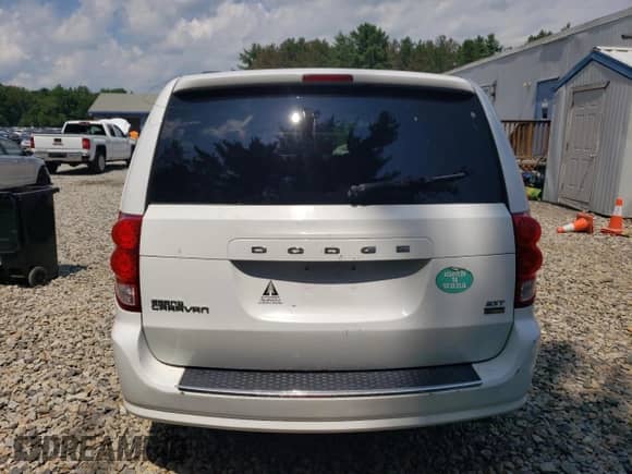 2014 Dodge Grand Caravan SXT с VIN 2C4RDGCG1ER242371, выставлен на аукционе Copart как лот 64479595 с пробегом Не указан миль и Списание • Salvage title. История ставок и продаж доступна на DreamBid. Изображение 6.