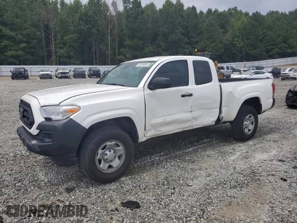 2023 Toyota Tacoma SR z VIN 3TYRX5GN2PT085100, wystawiony jako Copart lot #70010035 z przebiegiem 48 446 mil mil oraz Szkoda całkowita • Salvage title. Historia ofert i sprzedaży dostępna na DreamBid. Obrazek 1.