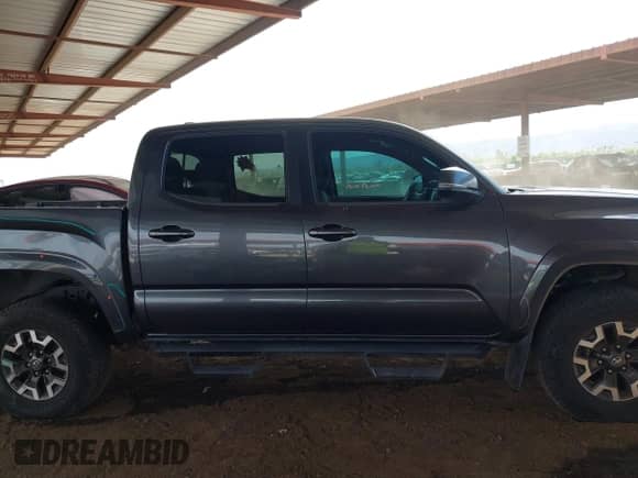 2021 Toyota Tacoma TRD Off Road с VIN 3TMCZ5AN5MM446948, выставлен на аукционе IAAI как лот 43266909 с пробегом 91 478 миль миль и . История ставок и продаж доступна на DreamBid. Изображение 14.
