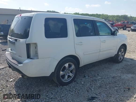 2015 Honda Pilot EX-L с VIN 5FNYF4H57FB009734, выставлен на аукционе IAAI как лот 42551082 с пробегом 157 453 миль миль и . История ставок и продаж доступна на DreamBid. Изображение 4.