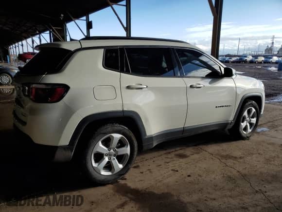 2018 Jeep Compass Latitude z VIN 3C4NJCBB2JT265560, wystawiony jako Copart lot #86600075 z przebiegiem 135 347 mil mil oraz Czysty tytuł • Clean title. Historia ofert i sprzedaży dostępna na DreamBid. Obrazek 3.