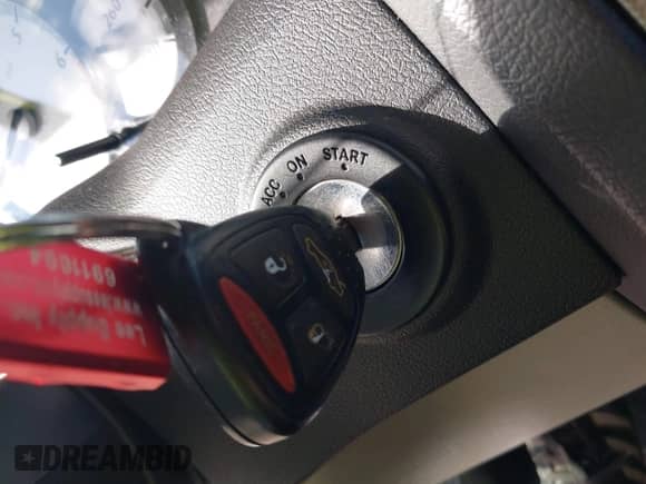 2006 Chrysler 300 C SRT-8 with VIN 2C3LA73W66H523504, listed as a IAAI auction lot 42483103 with 61,560 mi miles and . Bid and sale history available at DreamBid. Image 11.