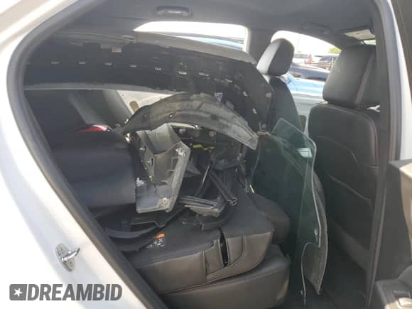 2022 Chevrolet Equinox RS with VIN 3GNAXMEV2NS189396, listed as a Copart auction lot 66945135 with 21,422 mi miles and Clean title. Bid and sale history available at DreamBid. Image 10.