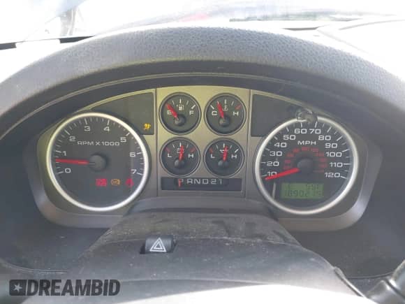 2005 Ford F-150 XLT with VIN 1FTPW14535FB51864, listed as a IAAI auction lot 43561146 with 189,021 mi miles and . Bid and sale history available at DreamBid. Image 7.