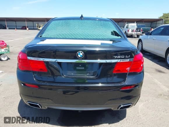 2011 BMW 7 Series 750Li with VIN WBAKB8C5XBCY64531, listed as a IAAI auction lot 42350009 with 113,893 mi miles and . Bid and sale history available at DreamBid. Image 16.