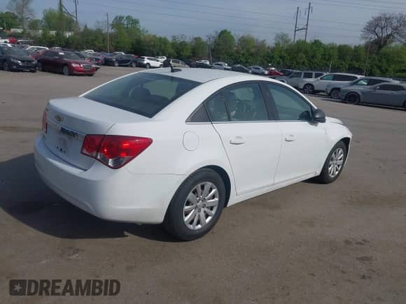 2011 Chevrolet Cruze LS with VIN 1G1PC5SH1B7295232, listed as a IAAI auction lot 42116984 with 119,325 mi miles and . Bid and sale history available at DreamBid. Image 4.