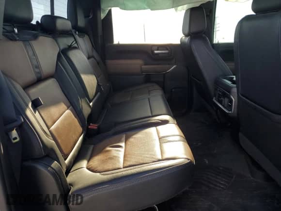2020 Chevrolet Silverado 2500 with VIN 1GC4YRE74LF141059, listed as a Copart auction lot 76553564 with 117,351 mi miles and Salvage title. Bid and sale history available at DreamBid. Image 10.