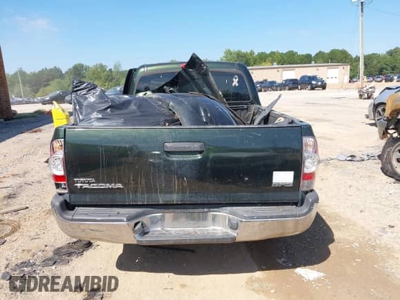 2012 Toyota Tacoma с VIN 5TFTX4CN2CX013352, выставлен на аукционе IAAI как лот 43052705 с пробегом 158 978 миль миль и . История ставок и продаж доступна на DreamBid. Изображение 16.