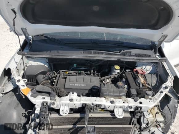 2020 Chevrolet Trax LS with VIN KL7CJKSB3LB050045, listed as a Copart auction lot 87457175 with 95,810 mi miles and Salvage title. Bid and sale history available at DreamBid. Image 12.