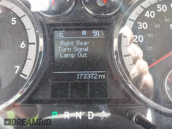 2011 Ram 1500 Big Horn z VIN 1D7RB1GT8BS530284, wystawiony jako IAAI lot #42565302 z przebiegiem 173 372 mil mil oraz . Historia ofert i sprzedaży dostępna na DreamBid. Obrazek 15.