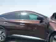 2020 Nissan Murano SL z VIN 5N1AZ2CJ2LN129872, wystawiony jako IAAI lot #41912478 z przebiegiem 62 187 mil mil oraz . Historia ofert i sprzedaży dostępna na DreamBid. Obrazek 14.