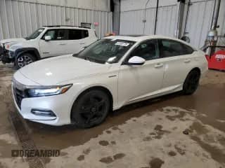 2018 Honda Accord EX z VIN 1HGCV3F44JA017312, wystawiony jako Copart lot #61568775 z przebiegiem 174 593 mil mil oraz Nie do naprawy • Non repairable. Historia ofert i sprzedaży dostępna na DreamBid. Obrazek 1.