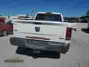 2011 Ram 1500 ST z VIN 3D7JB1EP8BG516640, wystawiony jako Copart lot #76258114 z przebiegiem 242 329 mil mil oraz Szkoda całkowita • Salvage title. Historia ofert i sprzedaży dostępna na DreamBid. Obrazek 6.