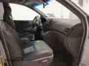 2005 Toyota Sienna XLE z VIN 5TDZA22C85S344056, wystawiony jako IAAI lot #42893969 z przebiegiem 152 668 mil mil oraz . Historia ofert i sprzedaży dostępna na DreamBid. Obrazek 5.