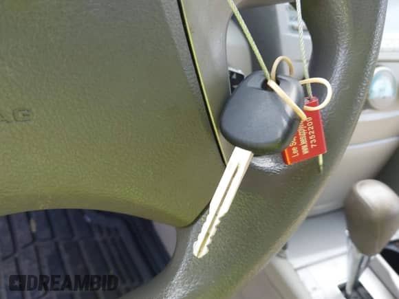 2008 Toyota Camry LE with VIN 4T1BE46K48U772382, listed as a IAAI auction lot 43241438 with 180,506 mi miles and . Bid and sale history available at DreamBid. Image 11.