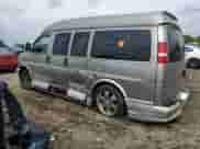 2004 Chevrolet Express Passenger z VIN 1GBFG15T841220845, wystawiony jako Copart lot #58826725 z przebiegiem Nie podano mil oraz Szkoda całkowita • Salvage title. Historia ofert i sprzedaży dostępna na DreamBid. Obrazek 2.
