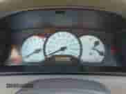 2004 Toyota Corolla CE z VIN JTDBR32E842041690, wystawiony jako IAAI lot #43546114 z przebiegiem 296 949 mil mil oraz . Historia ofert i sprzedaży dostępna na DreamBid. Obrazek 7.