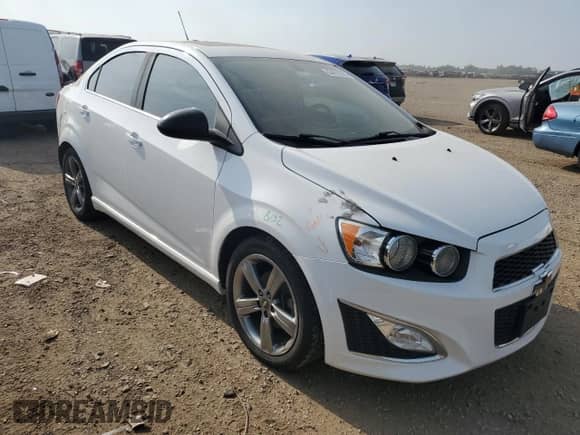 2015 Chevrolet Sonic RS with VIN 1G1JH5SB7F4111275, listed as a Copart auction lot 65477305 with 72,983 mi miles and Salvage title. Bid and sale history available at DreamBid. Image 4.