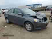 2013 Chevrolet Sonic LT с VIN 1G1JD5SHXD4229317, выставлен на аукционе Copart как лот 59509675 с пробегом 196 927 миль миль и Чистый • Clean title. История ставок и продаж доступна на DreamBid. Изображение 4.