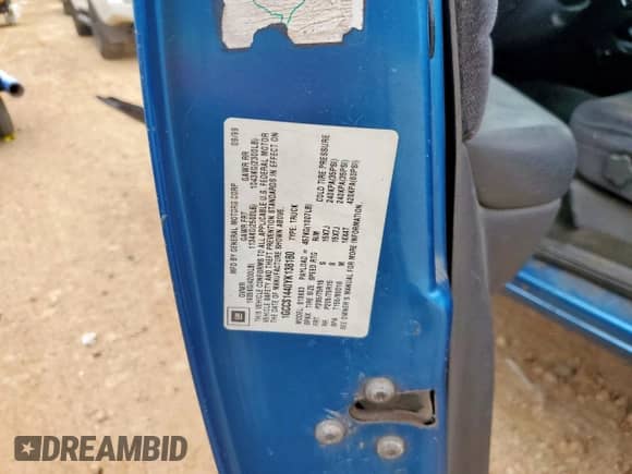 2000 Chevrolet S-10 с VIN 1GCCS1440YK138180, выставлен на аукционе Copart как лот 64830645 с пробегом Не указан миль и Списание • Salvage title. История ставок и продаж доступна на DreamBid. Изображение 13.