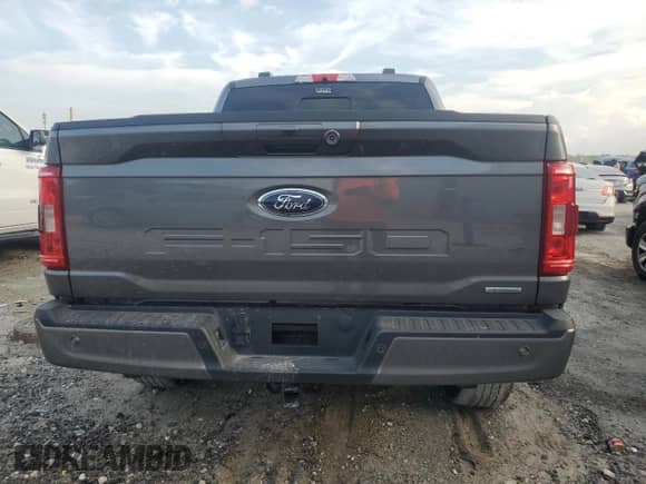 2023 Ford F-150 XL z VIN 1FTFW1E88PFA10358, wystawiony jako Copart lot #69695185 z przebiegiem 40 722 mil mil oraz Szkoda całkowita • Salvage title. Historia ofert i sprzedaży dostępna na DreamBid. Obrazek 6.