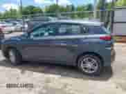 2020 Hyundai Kona SE с VIN KM8K1CAA2LU415067, выставлен на аукционе IAAI как лот 42344164 с пробегом 57 798 миль миль и . История ставок и продаж доступна на DreamBid. Изображение 14.